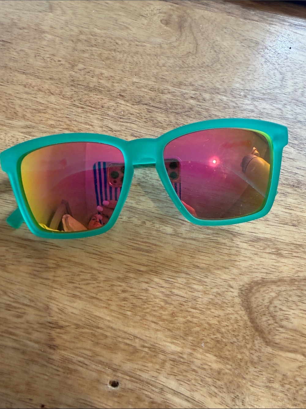 Green Frame Mirrored Lens Women's Sunglasses